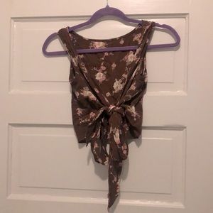 Flynn Skype floral crop top